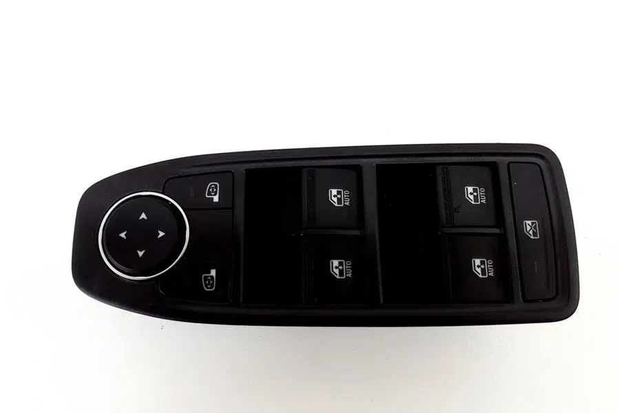 ÖN SOL CAM AÇMA DÜĞMESİ VE AYNA KUMANDA PANELİ RENAULT CLIO V 19> CAPTUR II 20> 254104196R-254108000R-254015547R
