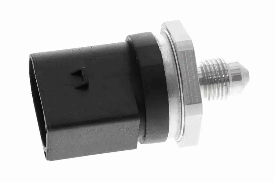 YAKIT RAMPASI MÜŞÜRLÜ WV CADDY GOLF 1.2 1.4 TFSI 04C906054-04C133320G